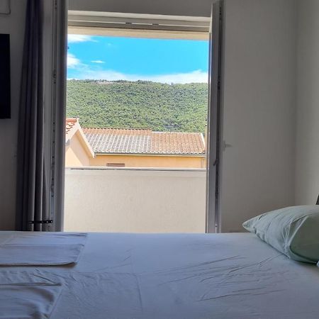 Apartmani Mlinar - Studio Apartment เกรบัชติซา ภายนอก รูปภาพ